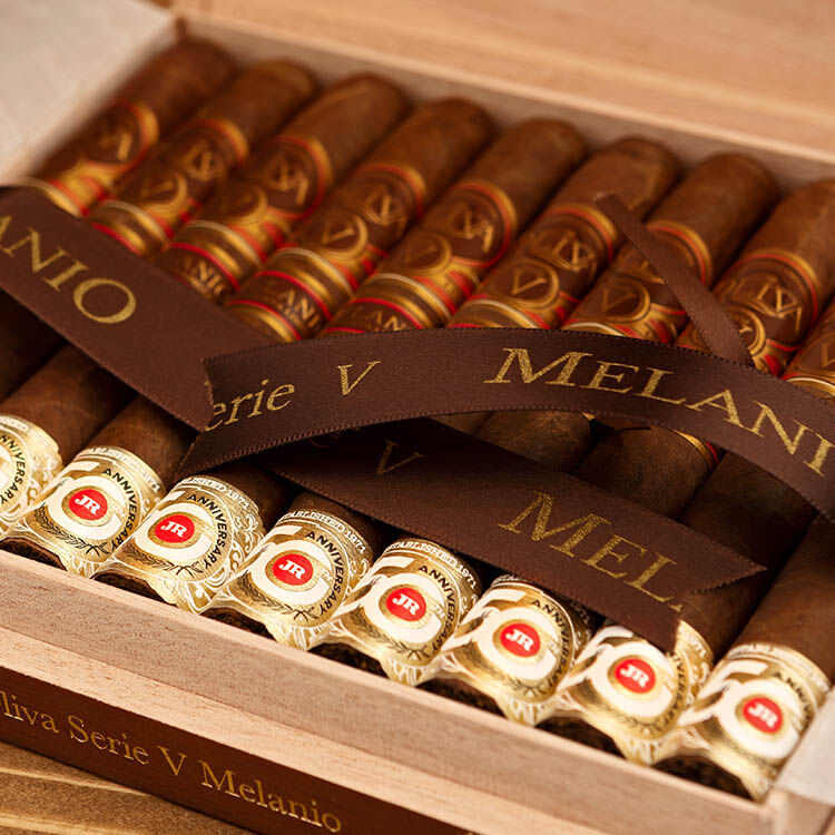 View product media OSVJR50 Round Toro, , jrcigars 4